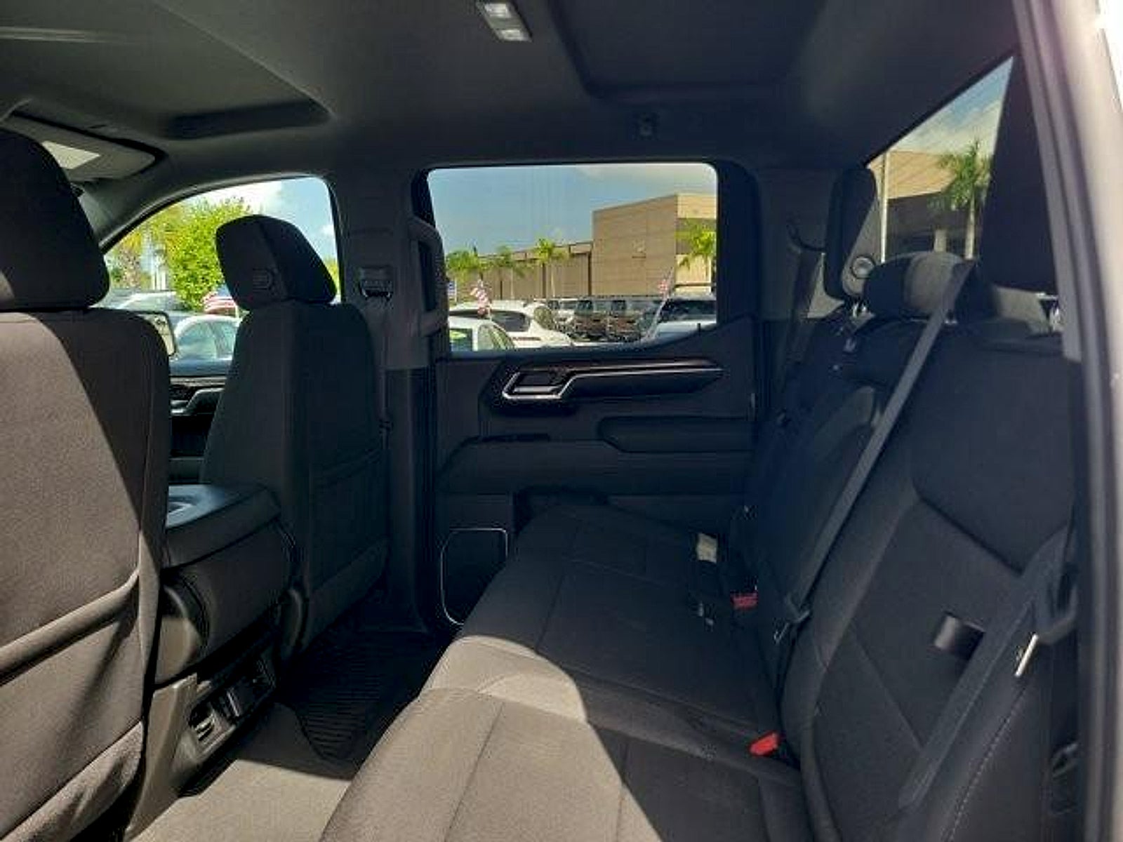 2024 GMC Sierra 1500 4WD Crew Cab Short Box Elevation with 3SB
