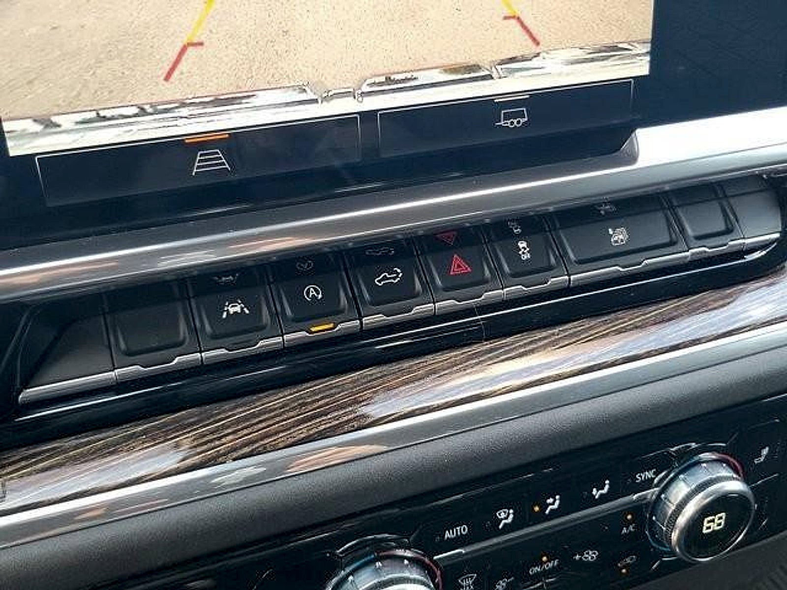 2024 GMC Sierra 1500 4WD Crew Cab Short Box Elevation with 3SB