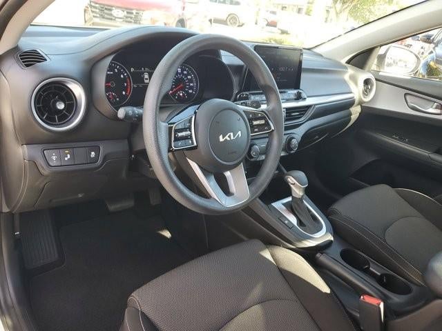 2023 Kia Forte LXS IVT