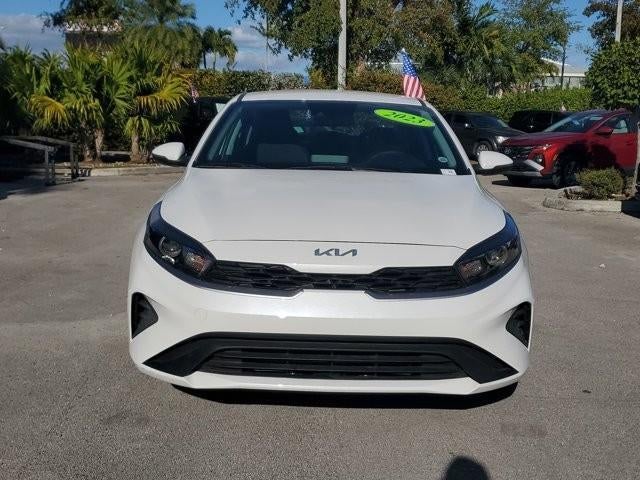 2023 Kia Forte LXS IVT