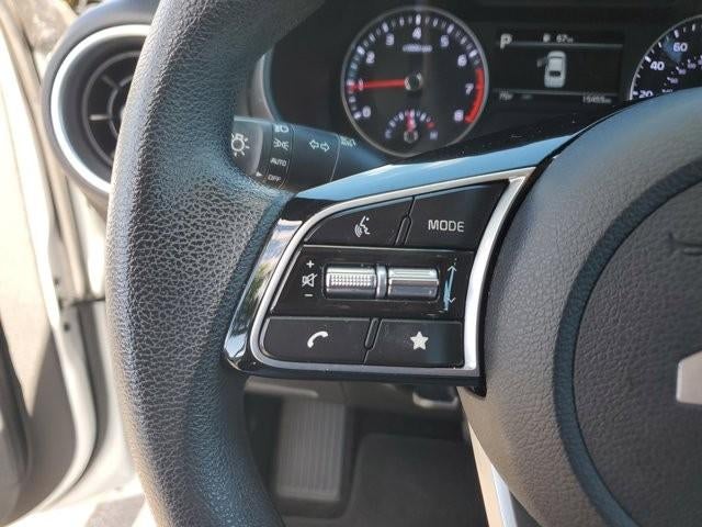 2023 Kia Forte LXS IVT