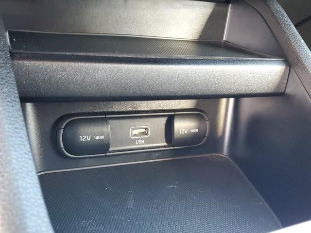 2023 Kia Forte LXS IVT