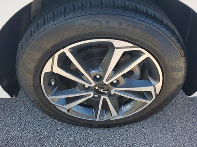 2023 Kia Forte LXS IVT