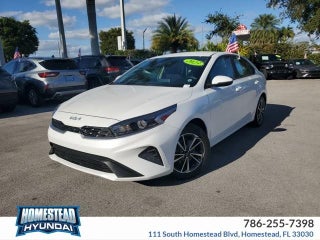 2023 Kia Forte LXS IVT