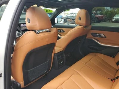 2023 BMW 330i Sedan