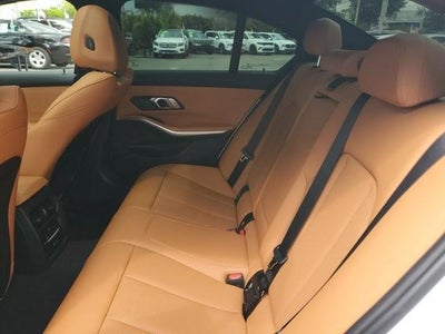 2023 BMW 330i Sedan