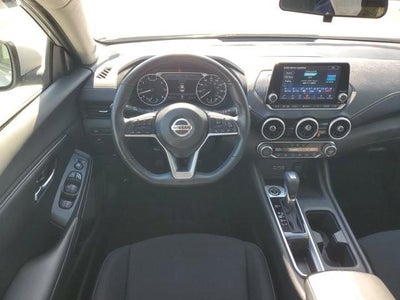 2022 Nissan Sentra SV CVT