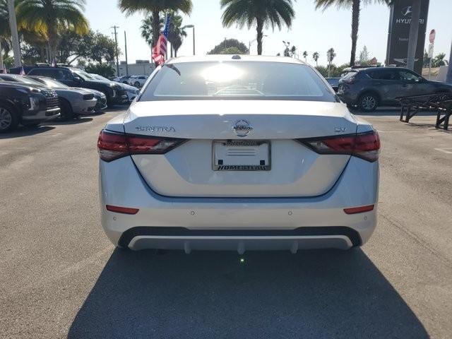 2022 Nissan Sentra SV CVT