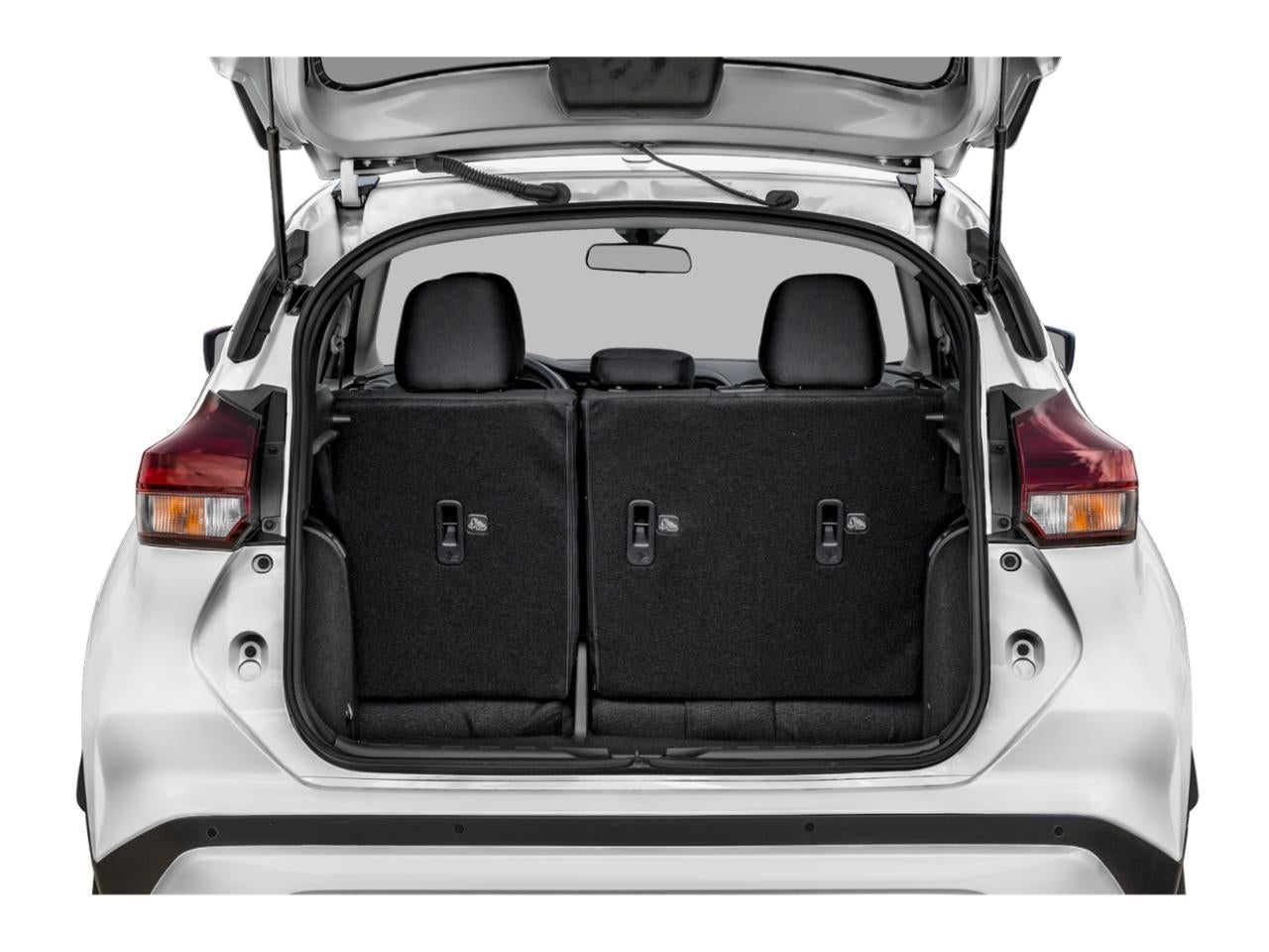 2023 Nissan Kicks S FWD