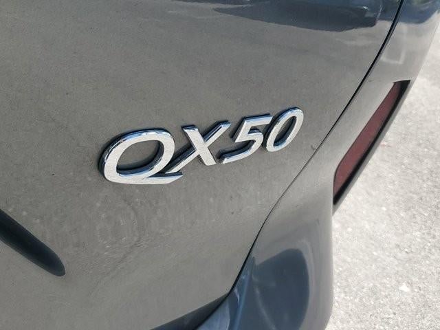 2023 INFINITI QX50 LUXE AWD