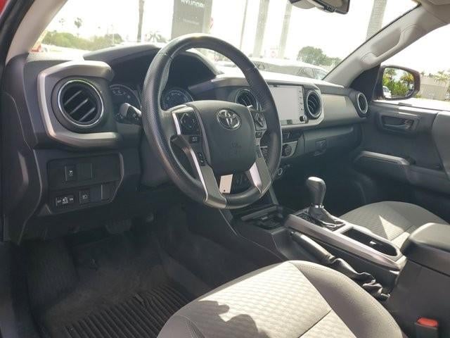 2022 Toyota Tacoma 2WD 2WD SR5 Double Cab 5' Bed V6 AT (GS)