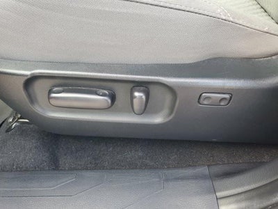 2022 Toyota Tacoma 2WD 2WD SR5 Double Cab 5' Bed V6 AT (GS)