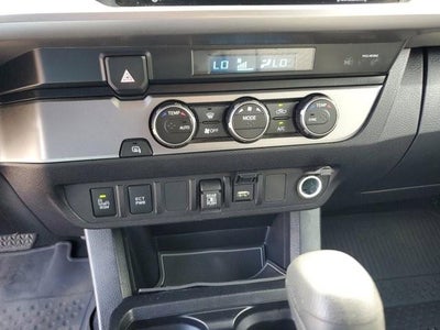 2022 Toyota Tacoma 2WD 2WD SR5 Double Cab 5' Bed V6 AT (GS)