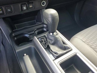 2022 Toyota Tacoma 2WD 2WD SR5 Double Cab 5' Bed V6 AT (GS)