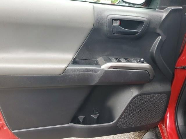 2023 Toyota Tacoma 2WD 2WD SR5 Double Cab 5' Bed V6 AT (GS)