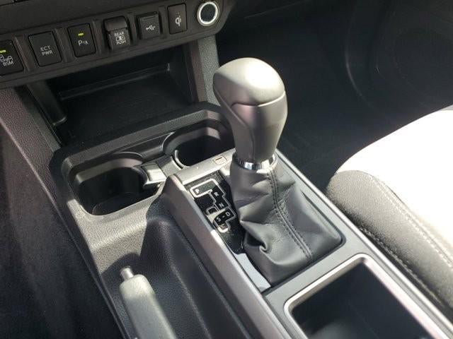 2023 Toyota Tacoma 2WD 2WD SR5 Double Cab 5' Bed V6 AT (GS)