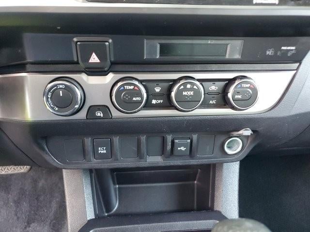 2023 Toyota Tacoma 4WD 4WD SR Double Cab 5' Bed V6 AT (GS)