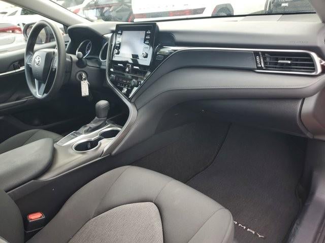 2023 Toyota Camry LE Auto (SE)