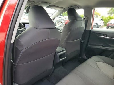 2023 Toyota Camry LE Auto (SE)