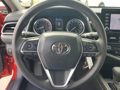 2023 Toyota Camry LE Auto (SE)