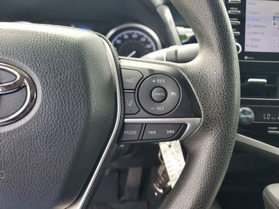 2023 Toyota Camry LE Auto (SE)