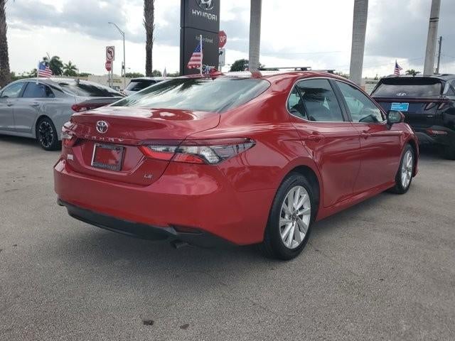 2023 Toyota Camry LE Auto (SE)