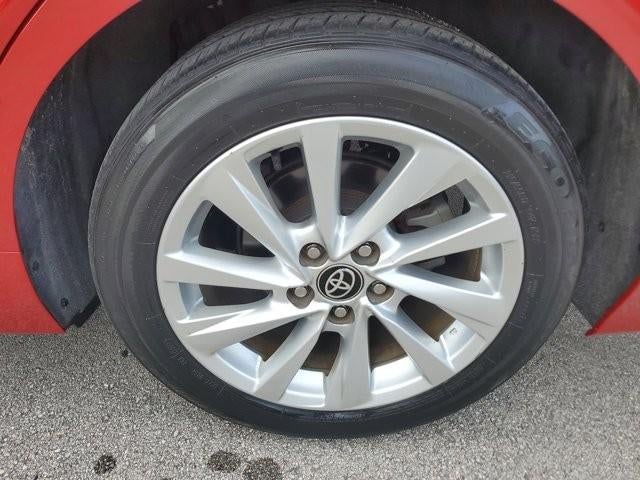 2023 Toyota Camry LE Auto (SE)