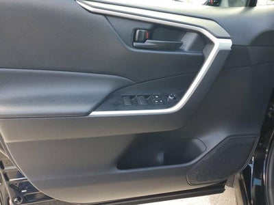 2024 Toyota RAV4 Hybrid LE AWD (Natl)