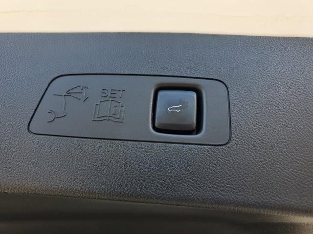 2023 Lincoln Corsair Standard FWD