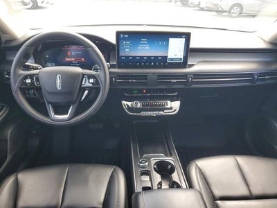 2023 Lincoln Corsair Standard FWD