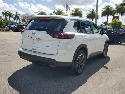 2024 Nissan Rogue FWD SV