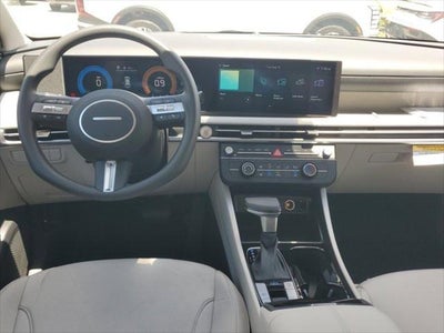 2025 Hyundai TUCSON SE FWD