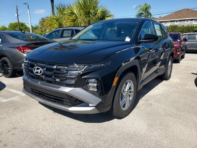 2026 Hyundai TUCSON SE