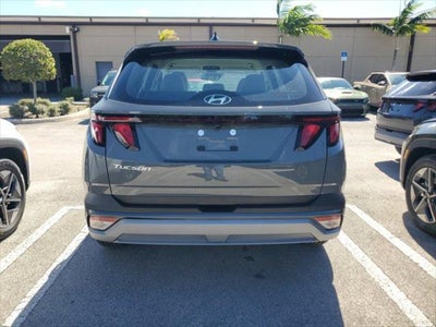 2026 Hyundai TUCSON SE FWD