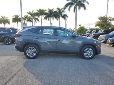 2026 Hyundai TUCSON SE FWD