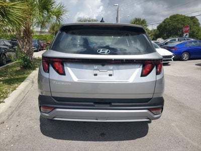 2026 Hyundai TUCSON SE FWD
