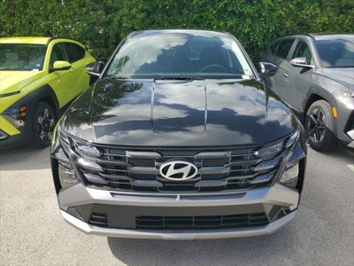 2025 Hyundai TUCSON SE FWD
