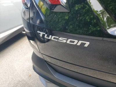 2025 Hyundai TUCSON SE FWD