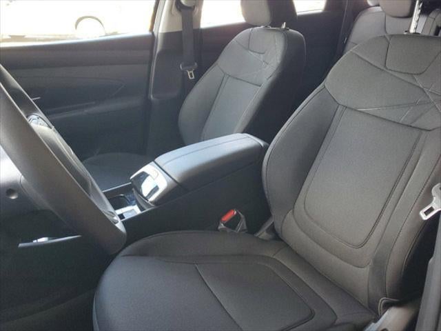 2025 Hyundai TUCSON SE FWD