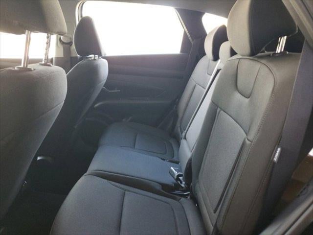 2025 Hyundai TUCSON SE FWD