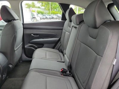 2025 Hyundai TUCSON SE FWD