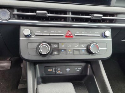 2025 Hyundai TUCSON SE FWD