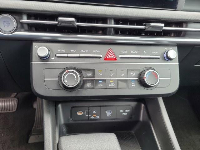 2025 Hyundai TUCSON SE FWD
