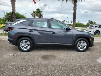 2025 Hyundai TUCSON SE FWD