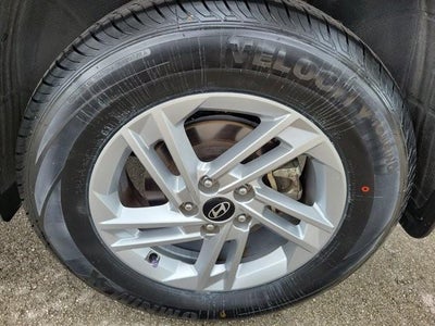 2025 Hyundai TUCSON SE FWD