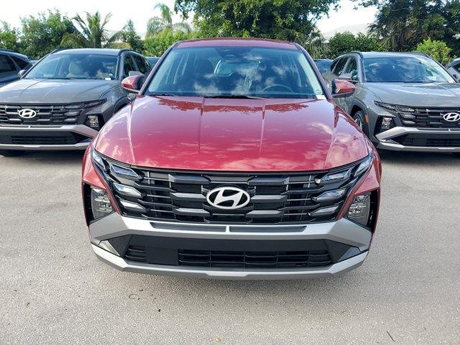 2026 Hyundai TUCSON SE