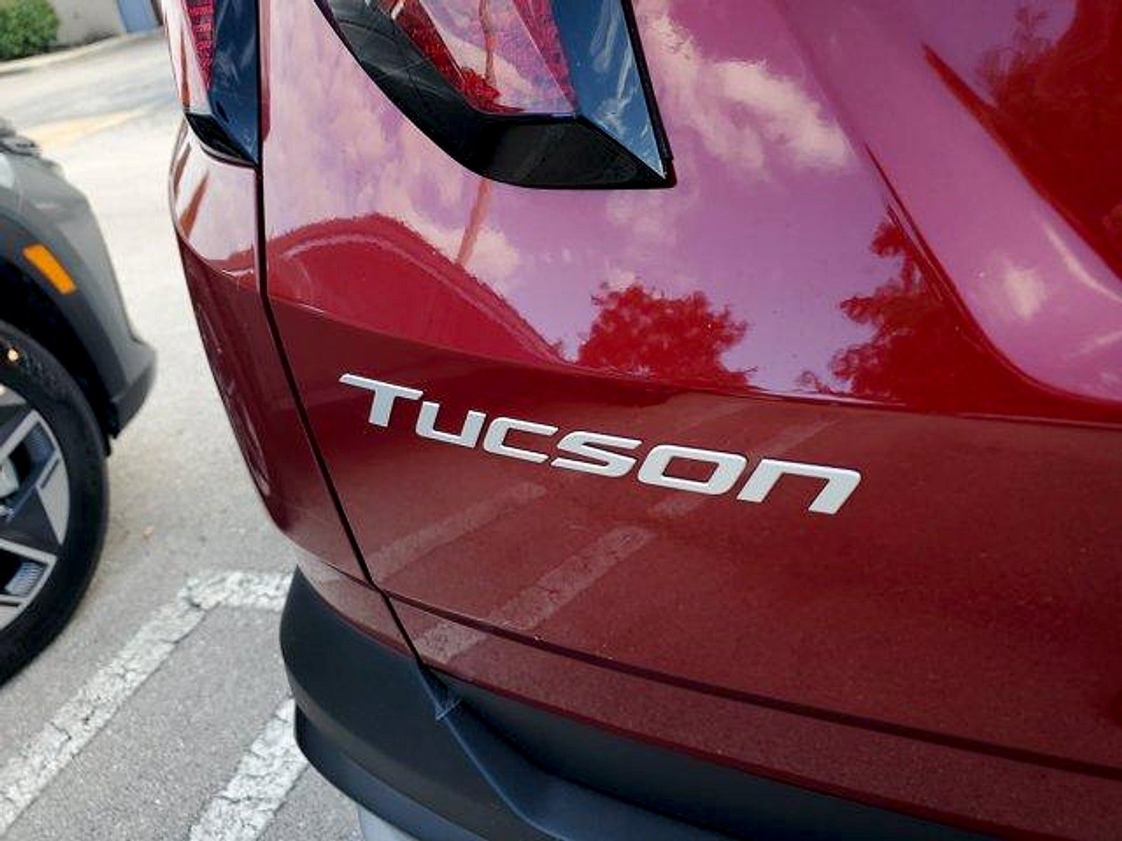 2026 Hyundai TUCSON SE