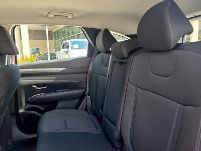 2025 Hyundai TUCSON SE
