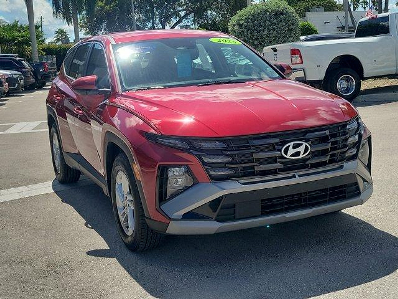 2025 Hyundai TUCSON SE