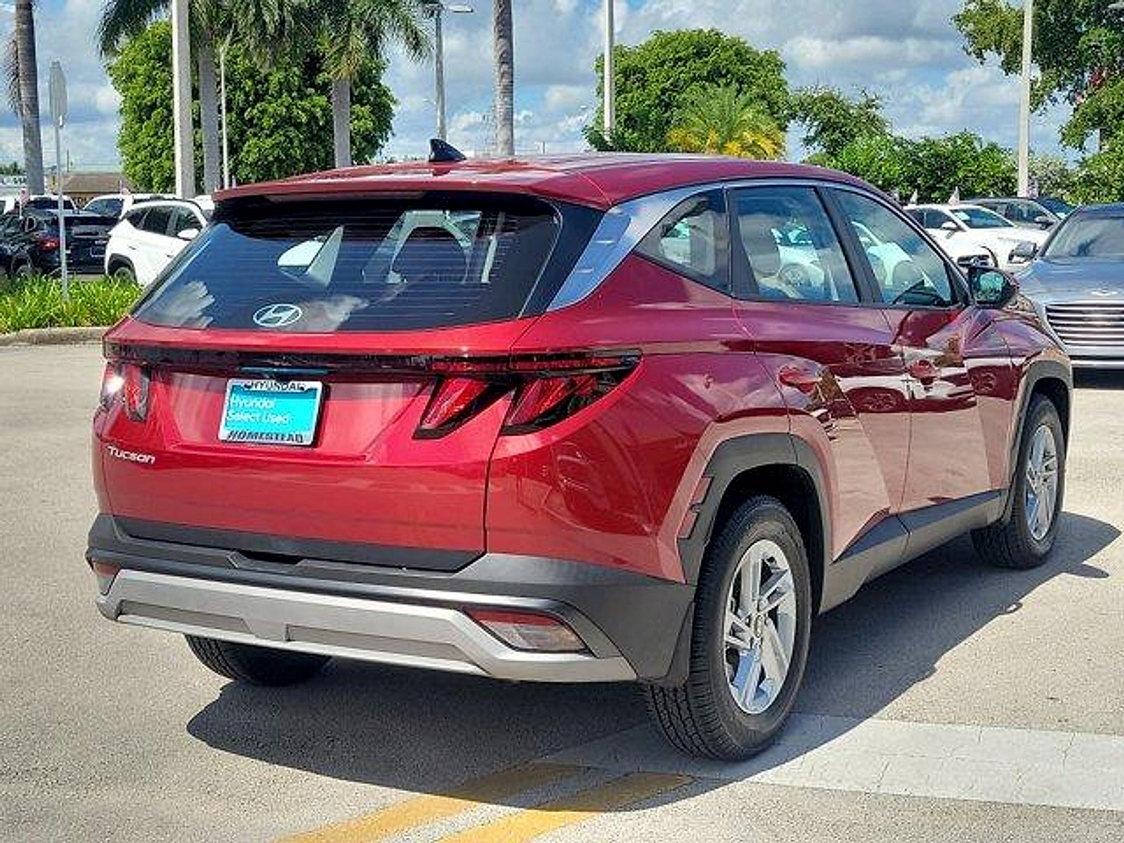 2025 Hyundai TUCSON SE